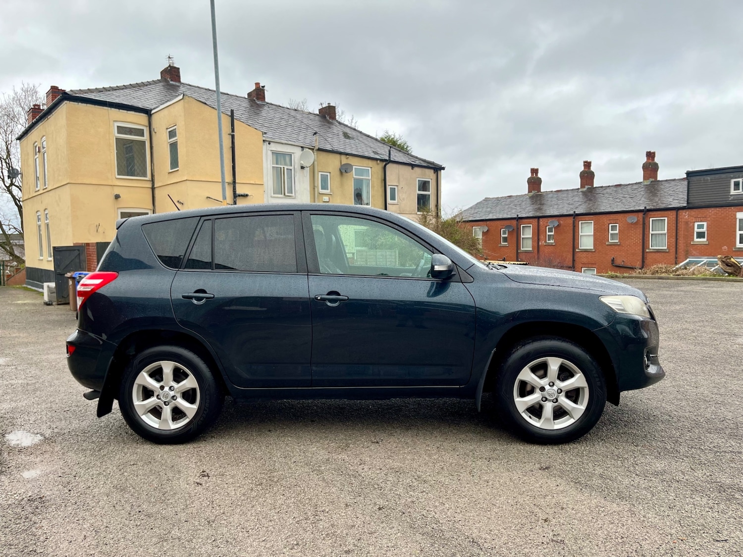Used Toyota RAV4 2010 for sale - 77282481: Photo 8