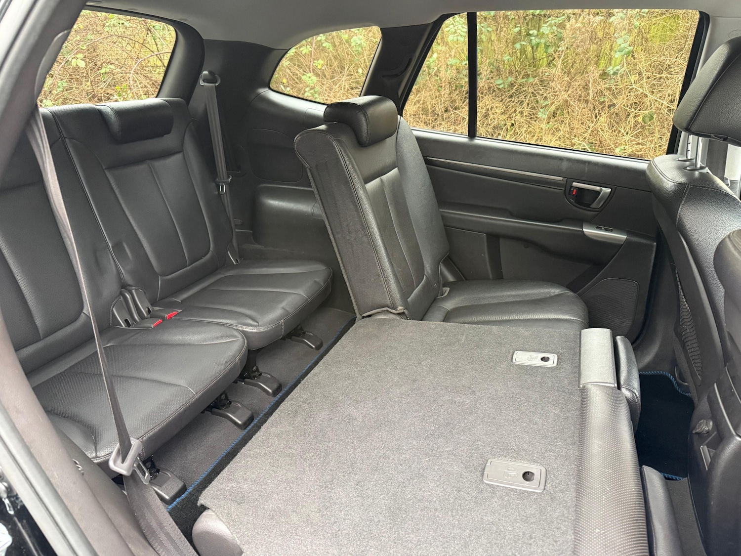 Used Hyundai Santa Fe 2012 for sale - 77261884: Photo 5