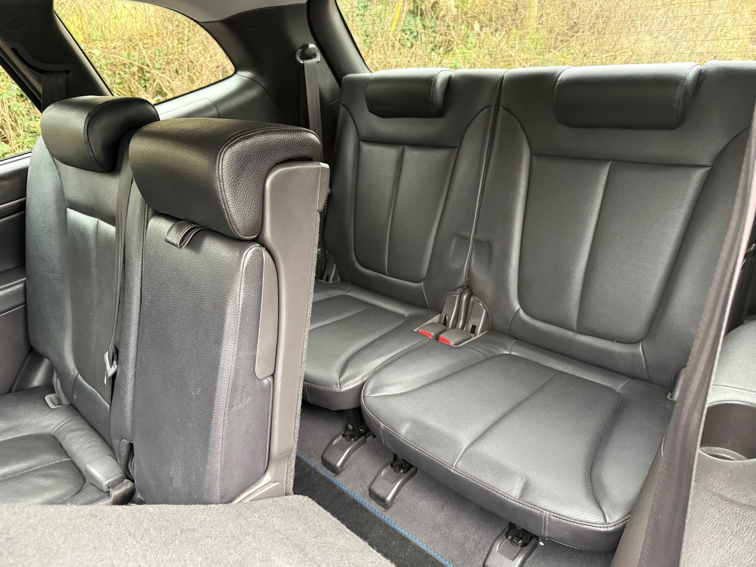 Used Hyundai Santa Fe 2012 for sale - 77261884: Photo 7