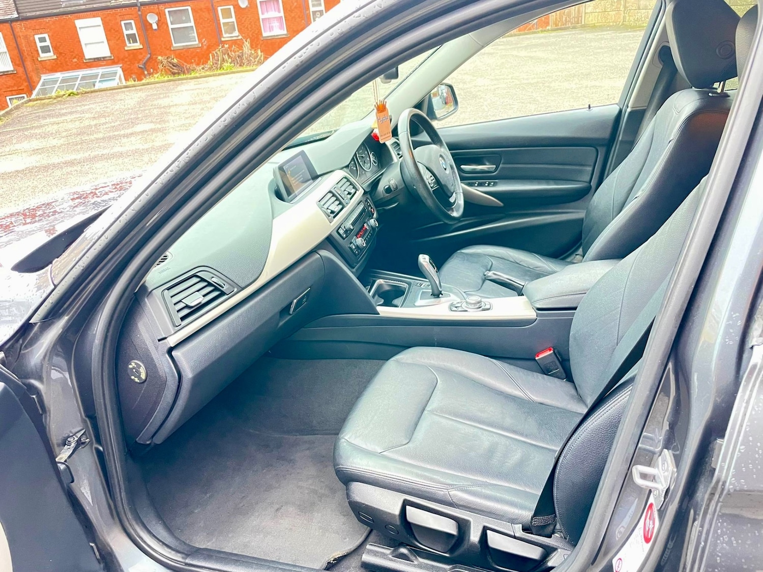 Used BMW 3 Series 2013 for sale - 76992319: Photo 10