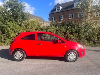 Used Vauxhall Corsa 2014 for sale - 76023267: Photo