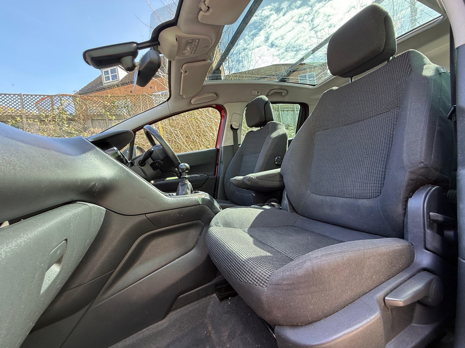 Used Peugeot 5008 2012 for sale - 78057307: Photo 8