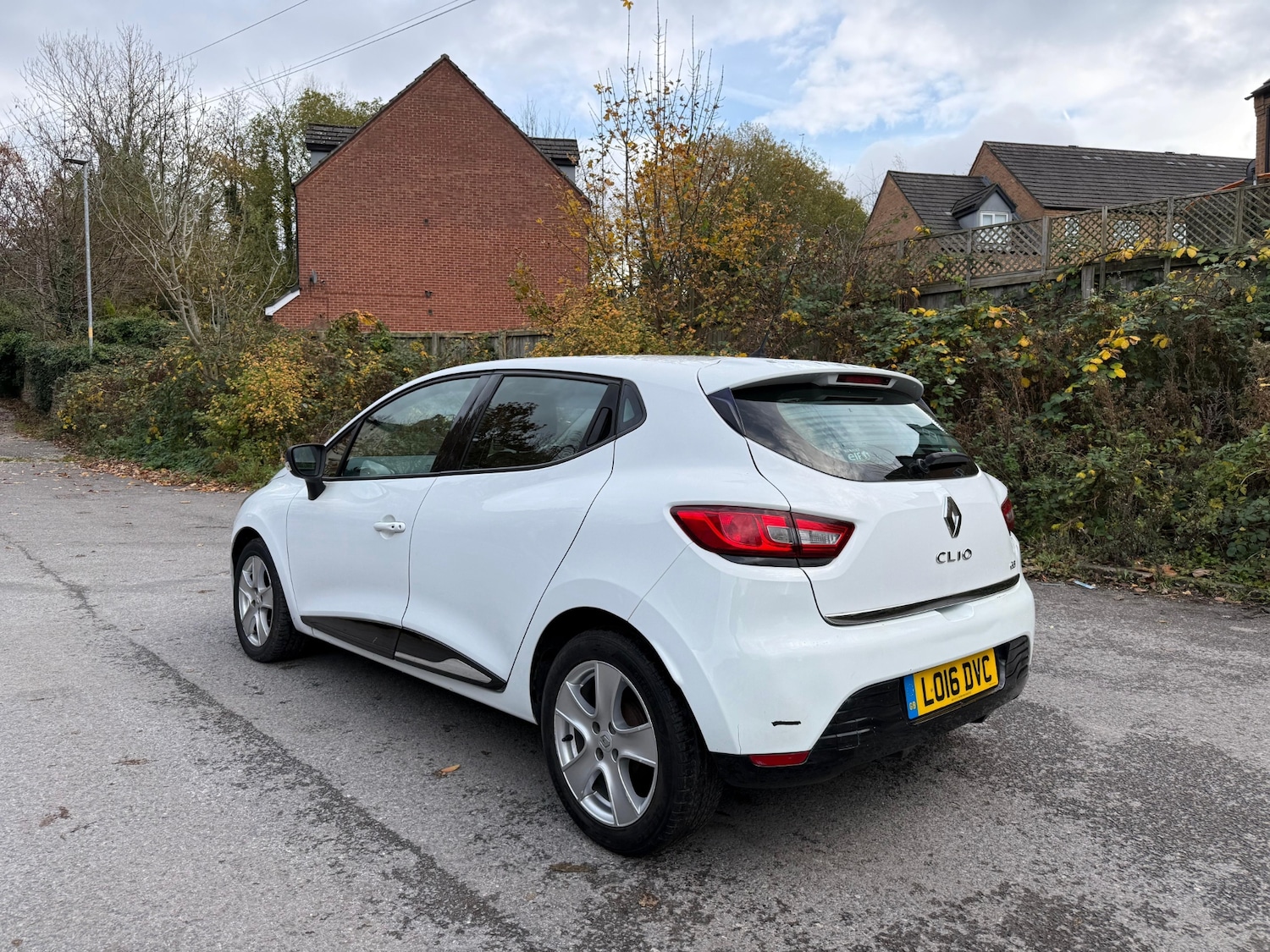 Used Renault Clio 2016 for sale - 76571304: Photo 11