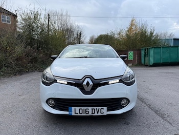 Used Renault Clio 2016 for sale - 76571304: Photo