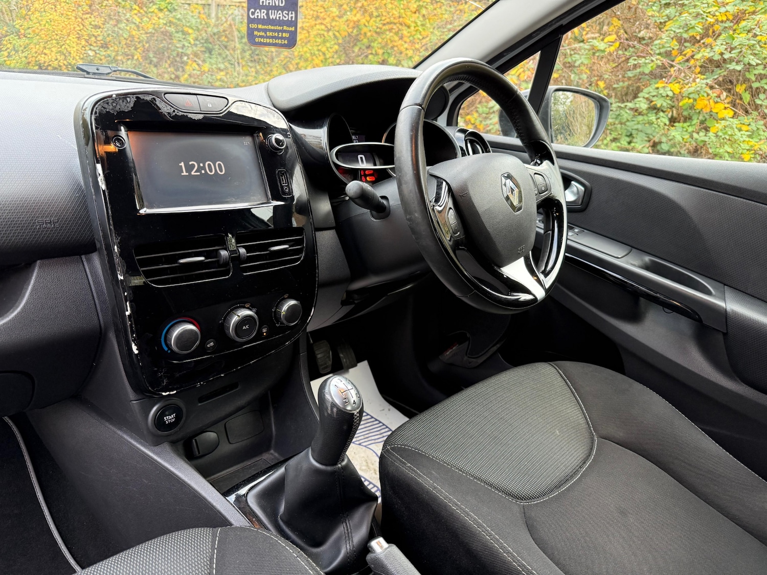 Used Renault Clio 2016 for sale - 76571304: Photo 9