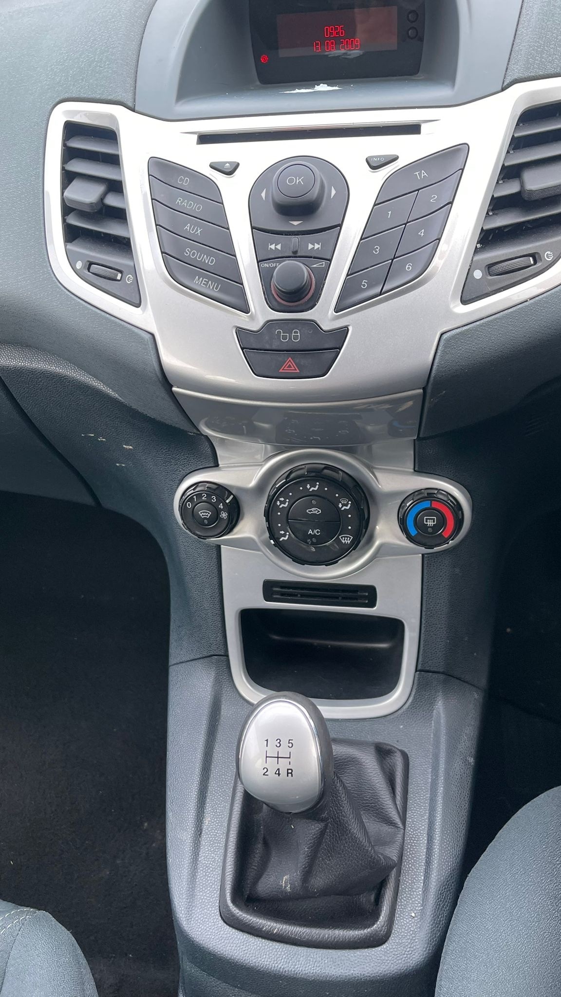 Used Ford Fiesta 2009 for sale - 77386179: Photo 15