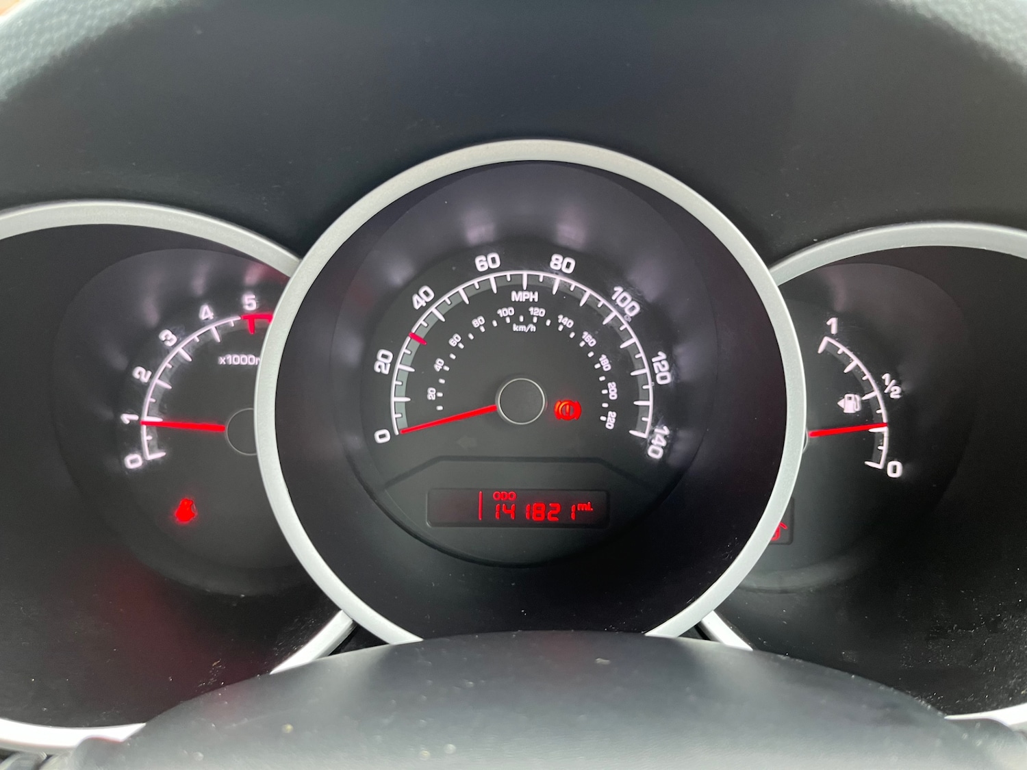 Used Kia Venga 2015 for sale - 76444471: Photo 14