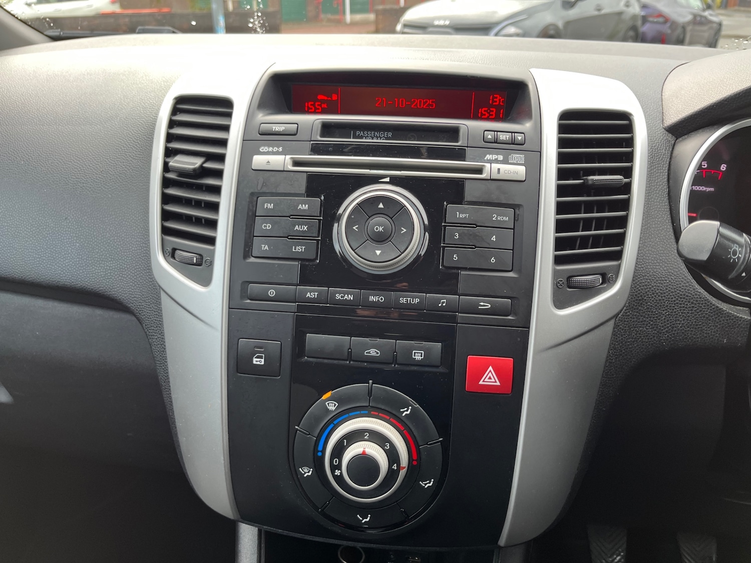 Used Kia Venga 2015 for sale - 76444471: Photo 15