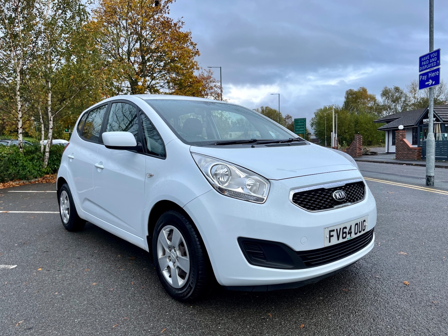 Used Kia Venga 2015 for sale - 76444471: Photo 2