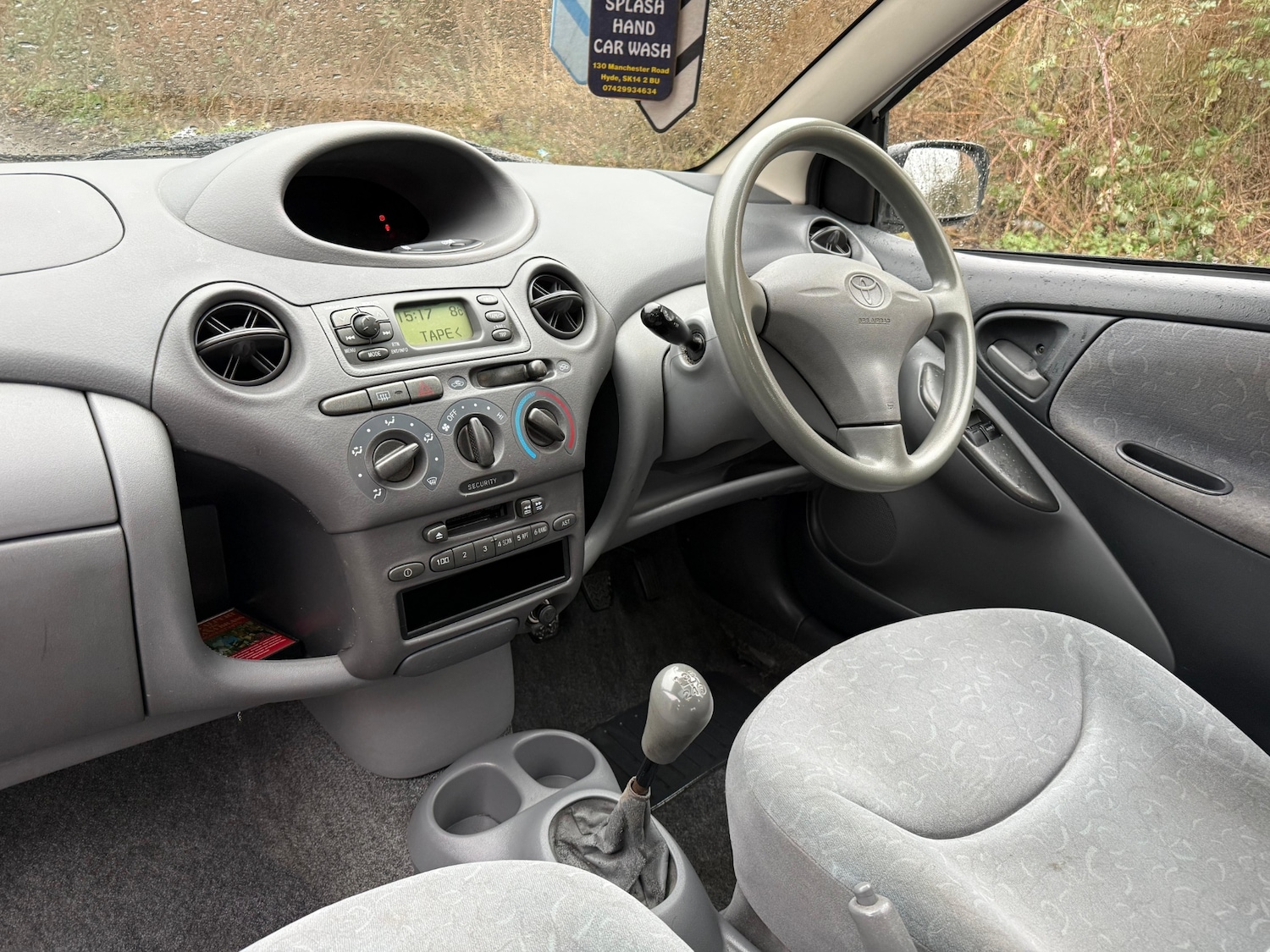 Used Toyota Yaris 2000 for sale - 77564582: Photo 11