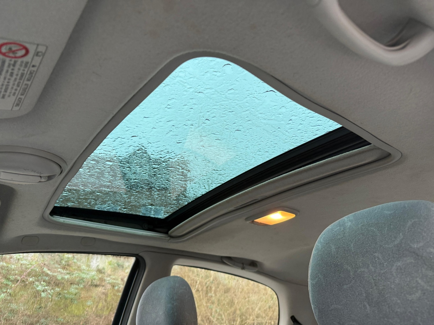 Used Toyota Yaris 2000 for sale - 77564582: Photo 4