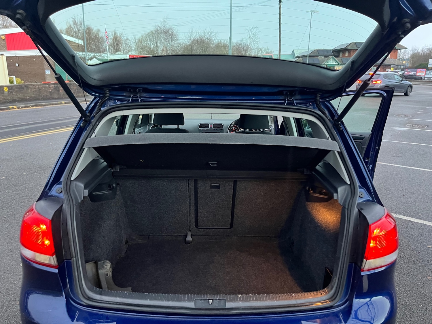 Used Volkswagen Golf 2012 for sale - 77268168: Photo 13