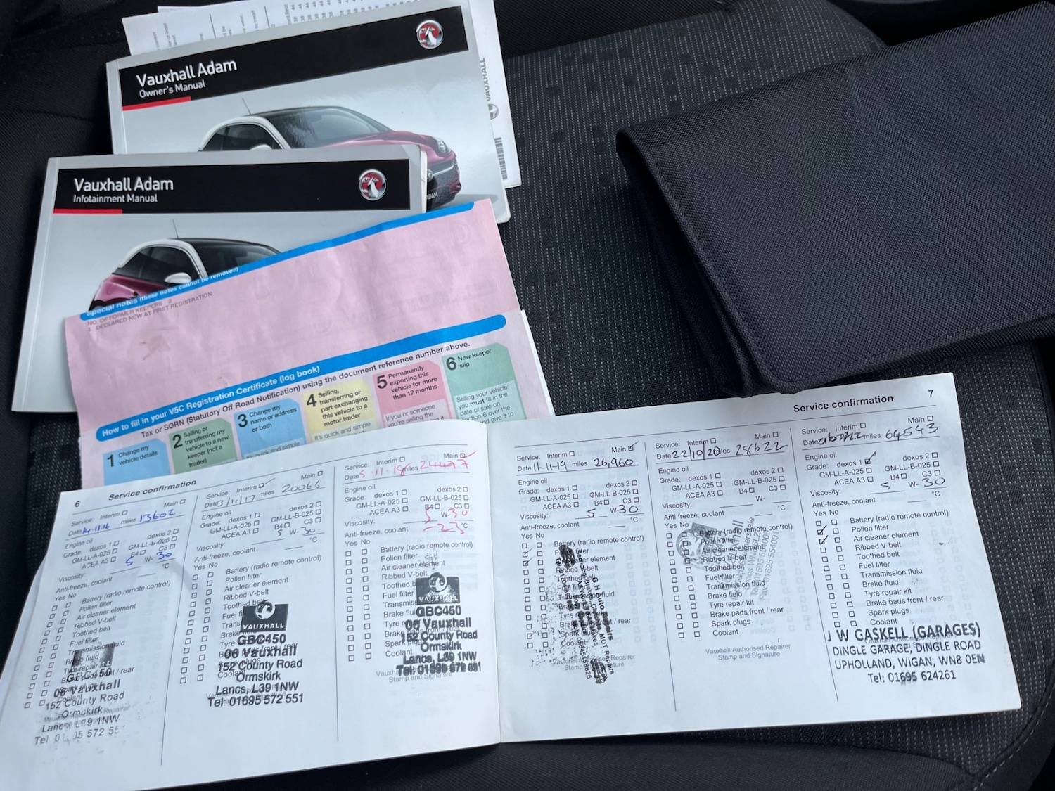 Used Vauxhall ADAM 2015 for sale - 77357678: Photo 16