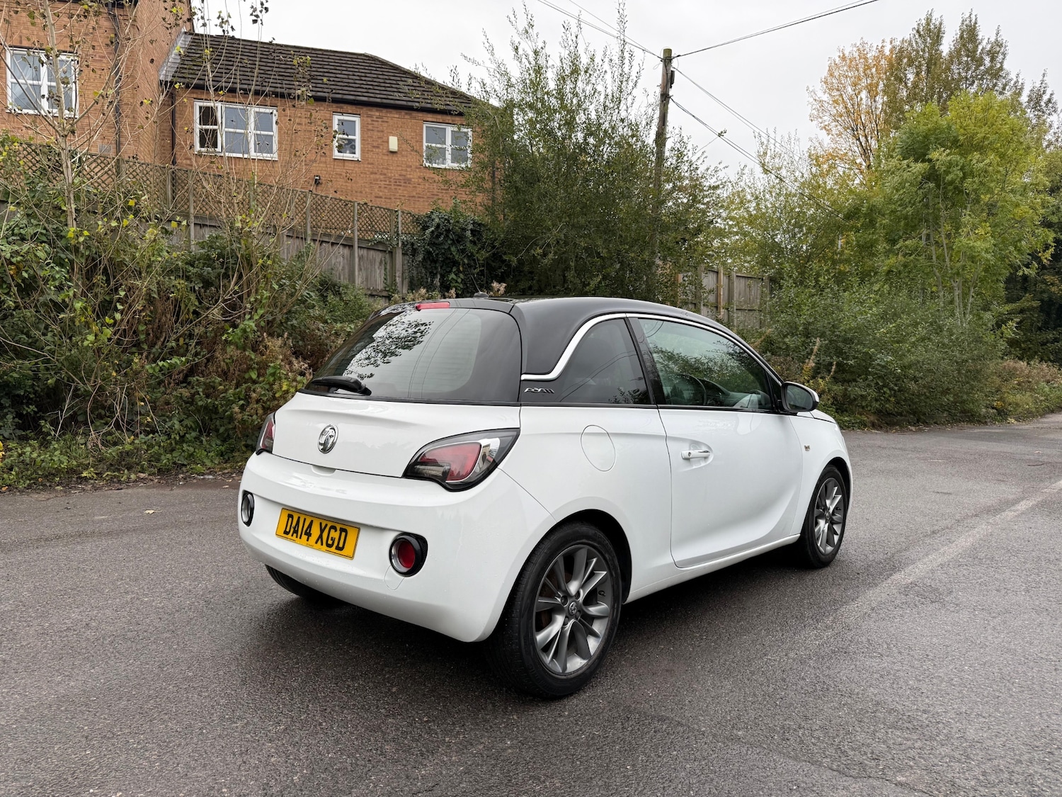 Used Vauxhall ADAM 2014 for sale - 76884679: Photo 2