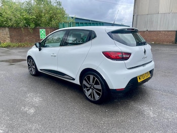 Used Renault Clio 2015 for sale - 78555592: Photo