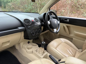 Used Volkswagen Beetle 2008 for sale - 77179433: Photo