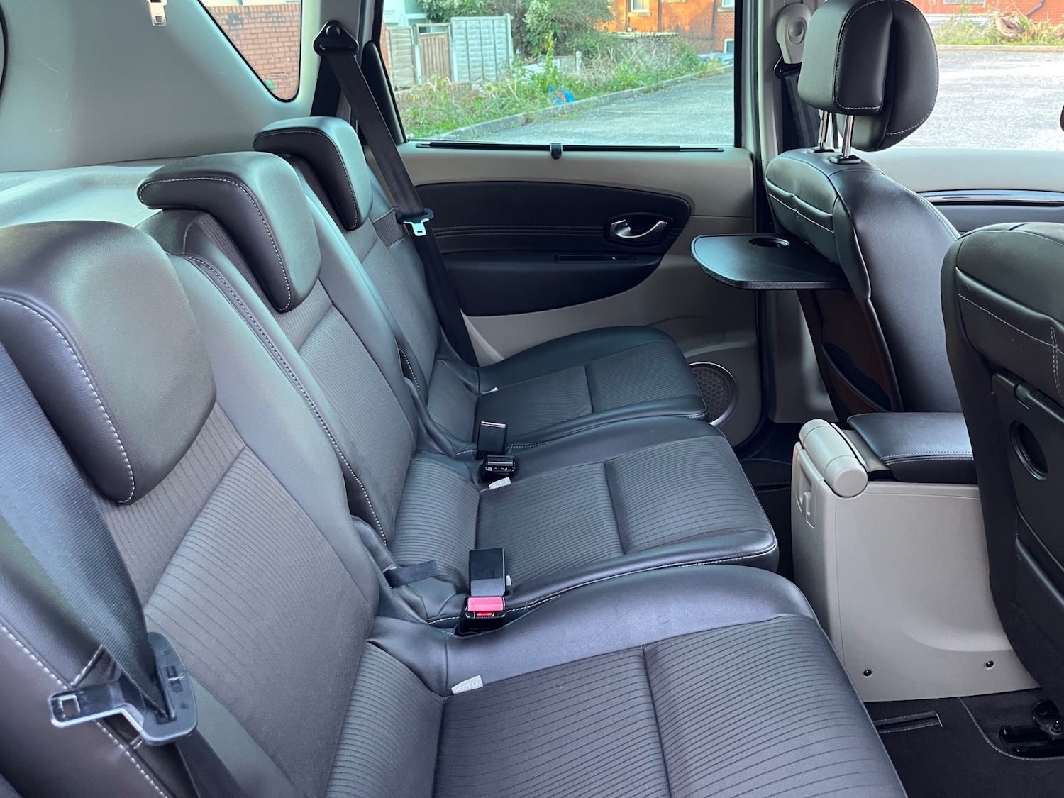 Used Renault Scenic 2010 for sale - 76610782: Photo 12