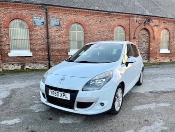 Used Renault Scenic 2010 for sale - 76610782: Photo
