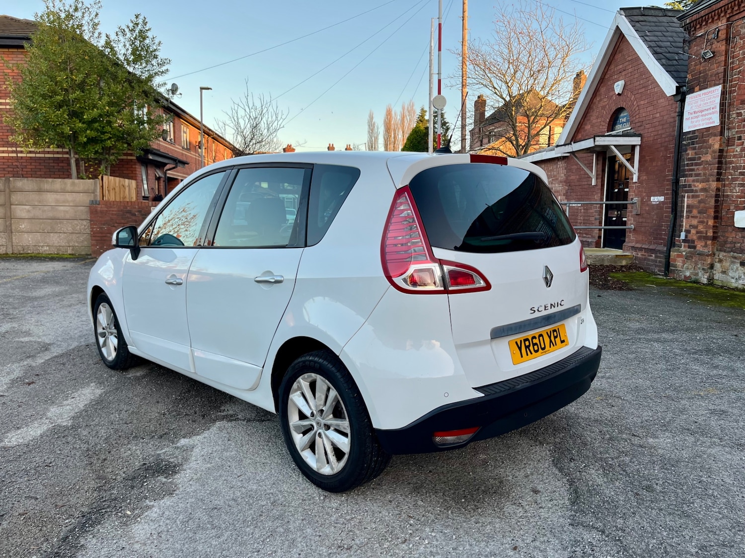 Used Renault Scenic 2010 for sale - 76610782: Photo 5