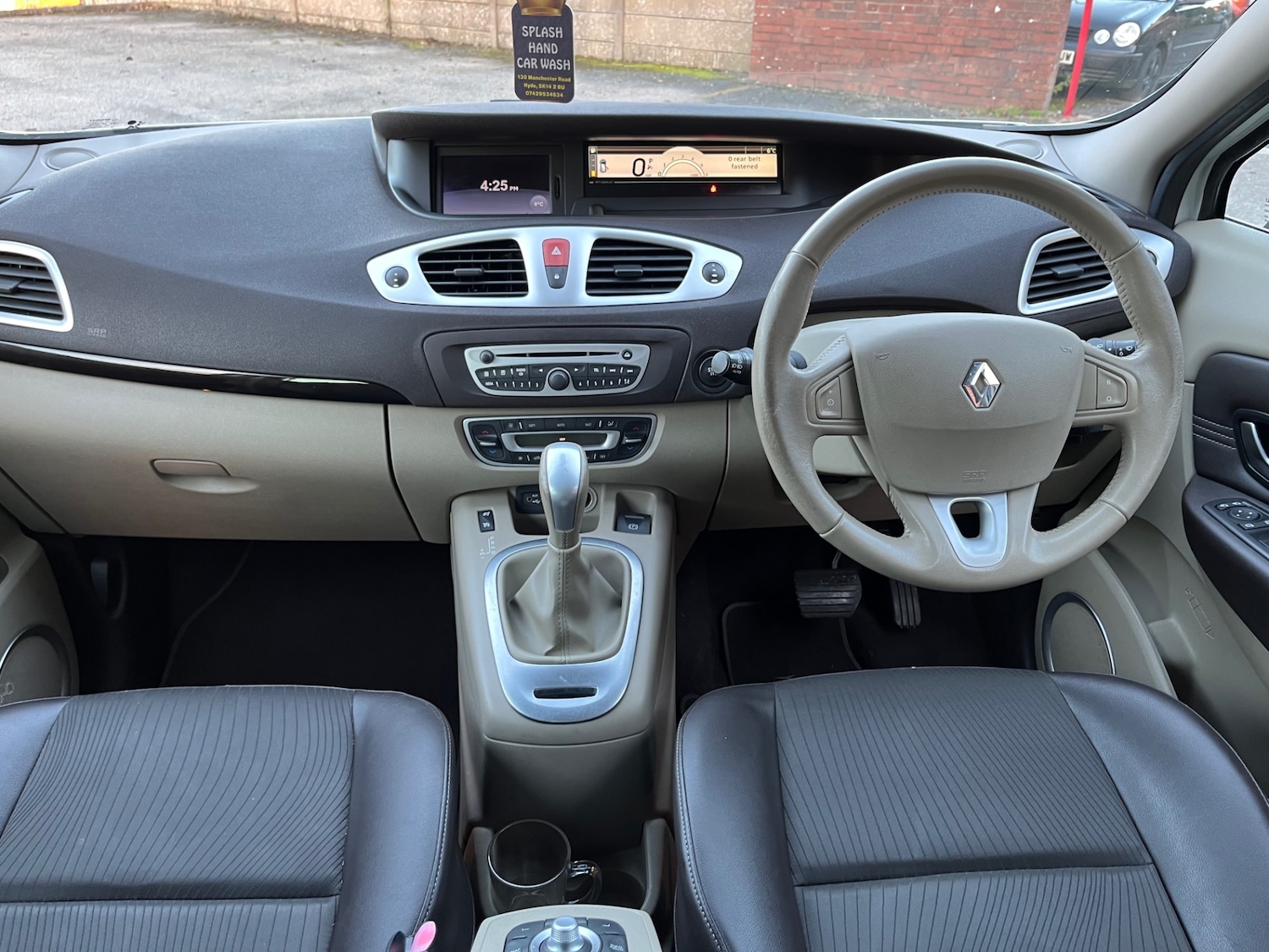 Used Renault Scenic 2010 for sale - 76610782: Photo 9