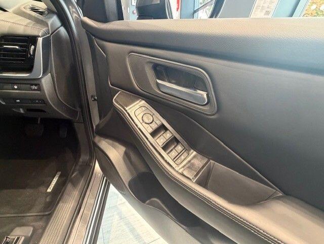 Used Nissan X-Trail for sale - 76621976: Photo 35