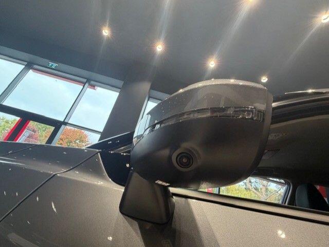 Used Nissan X-Trail for sale - 76621976: Photo 41