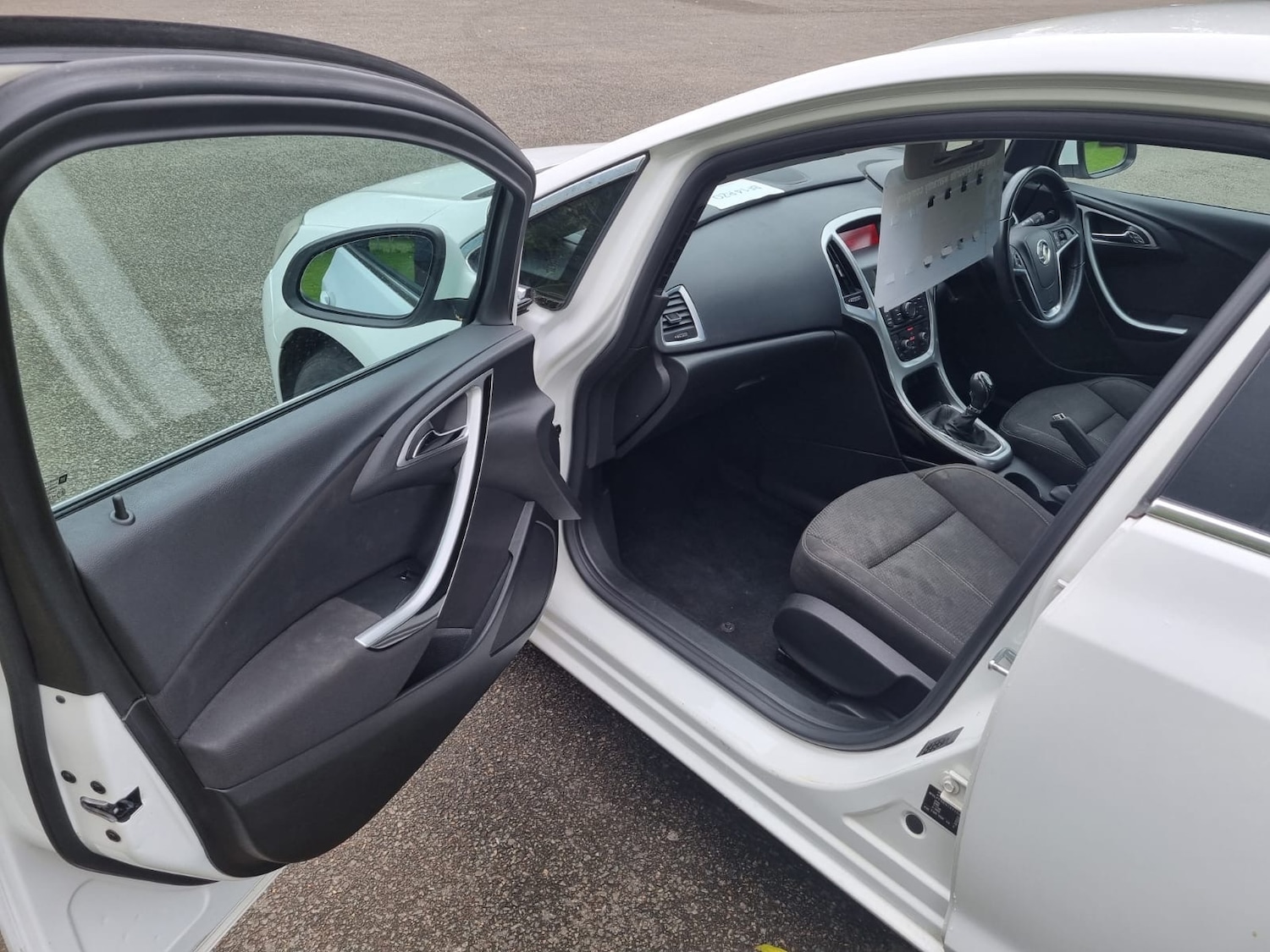 Used Vauxhall Astra 2014 for sale - 76017929: Photo 6