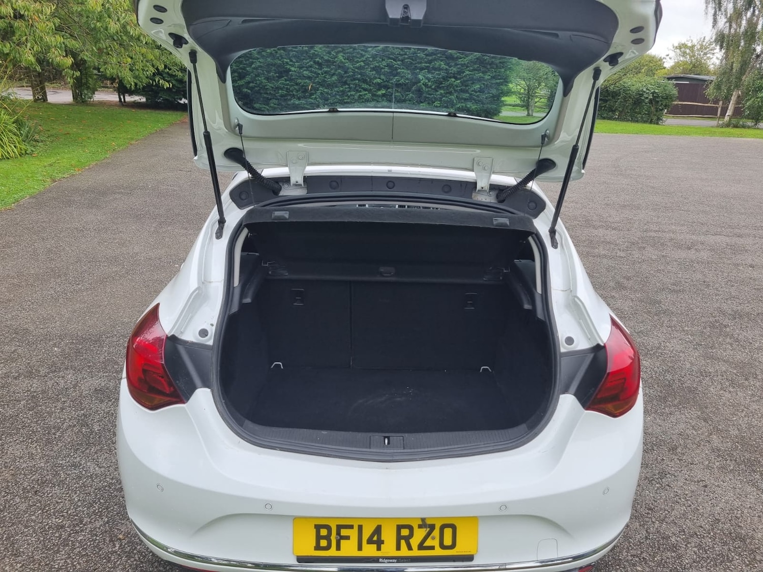 Used Vauxhall Astra 2014 for sale - 76017929: Photo 8