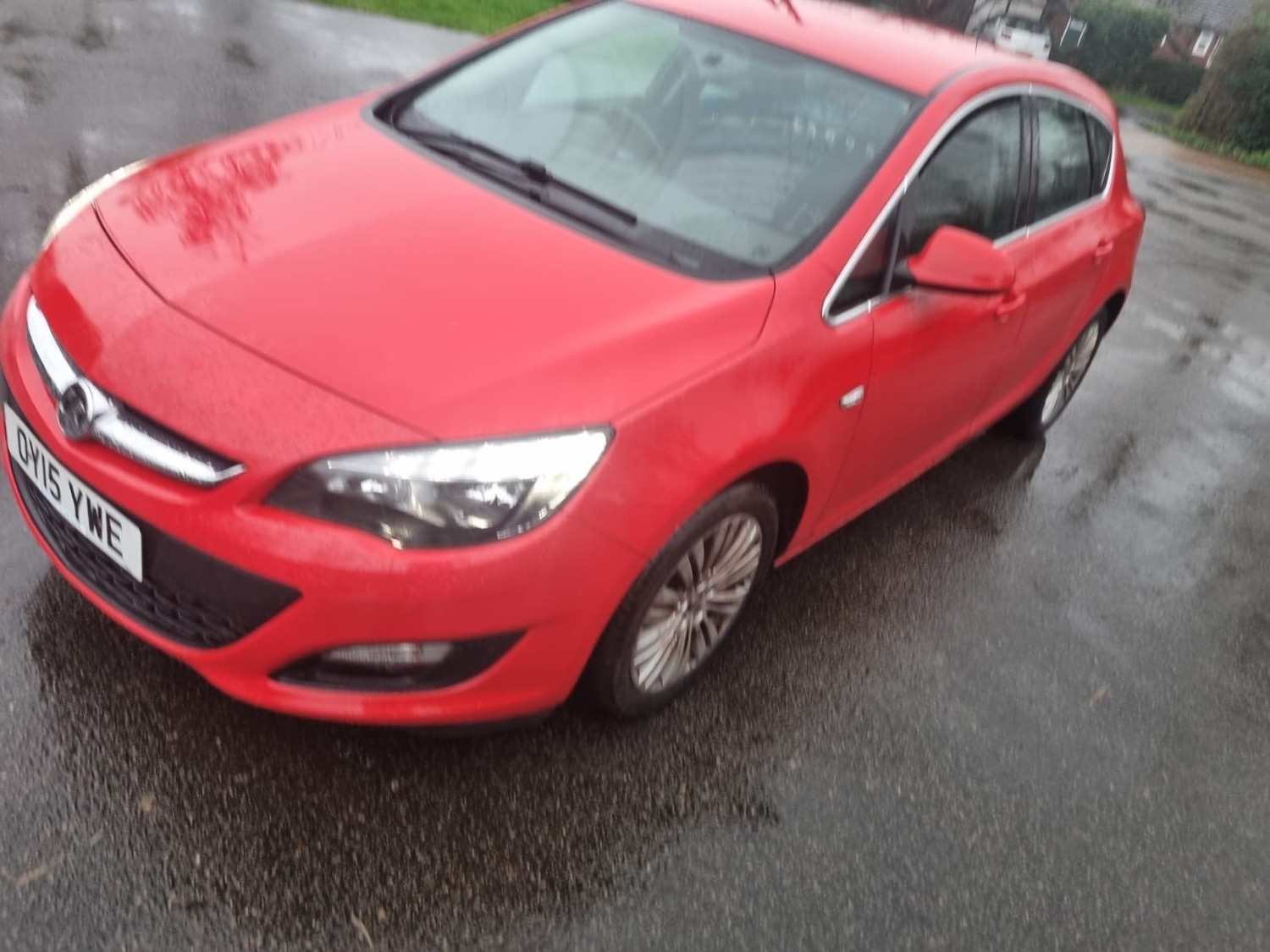 Used Vauxhall Astra 2015 for sale - 77020355: Photo 2