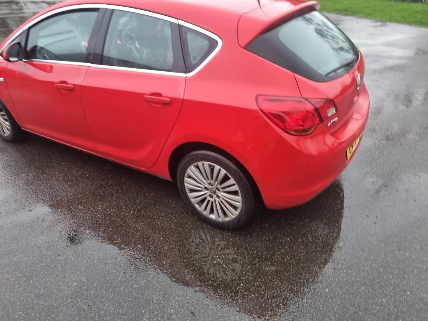 Used Vauxhall Astra 2015 for sale - 77020355: Photo 4