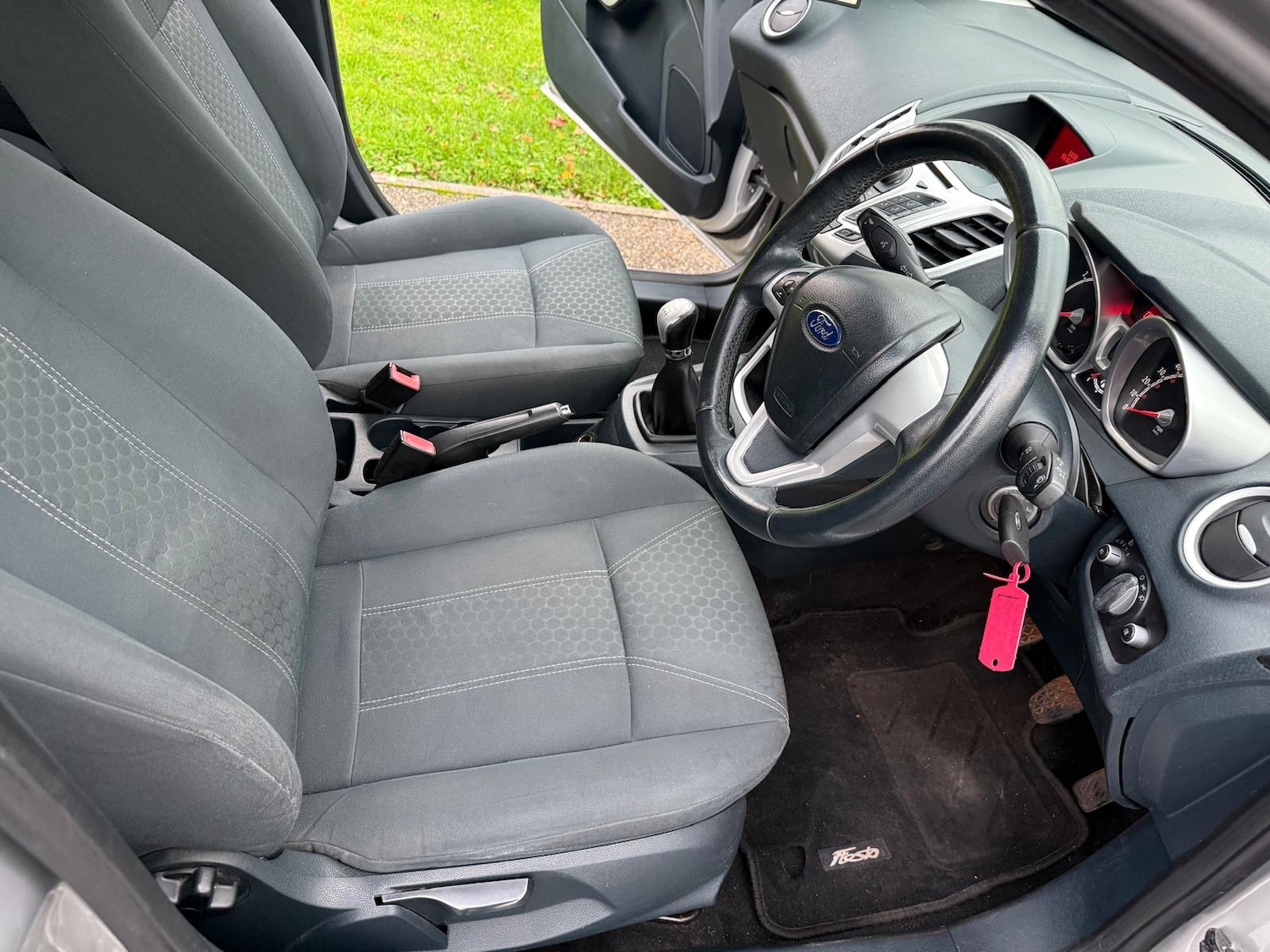 Used Ford Fiesta 2012 for sale - 76482703: Photo 15