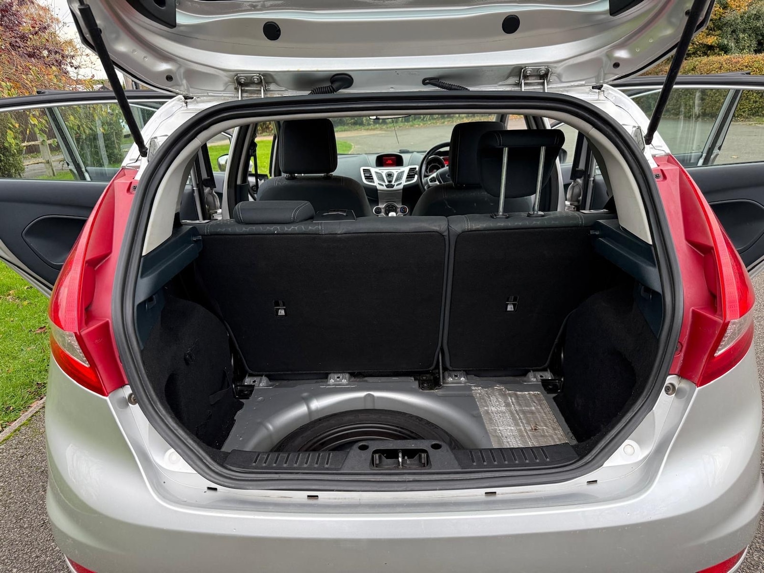 Used Ford Fiesta 2012 for sale - 76482703: Photo 8