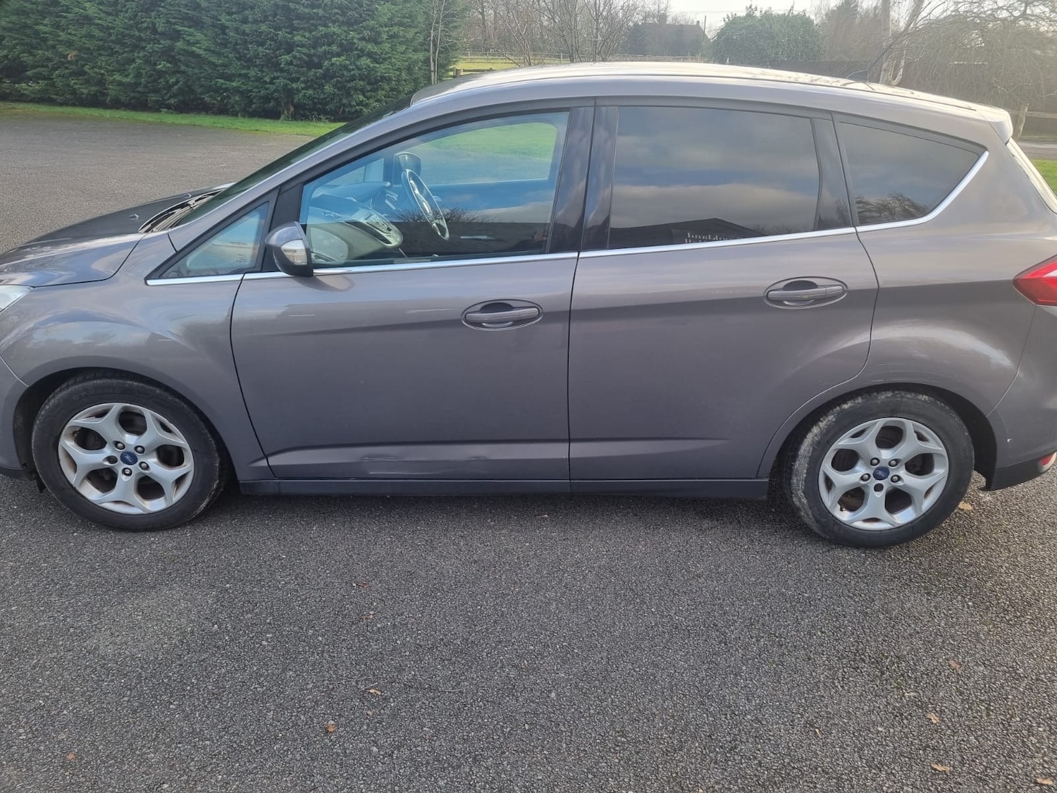 Used Ford C-Max 2012 for sale - 76941128: Photo 2