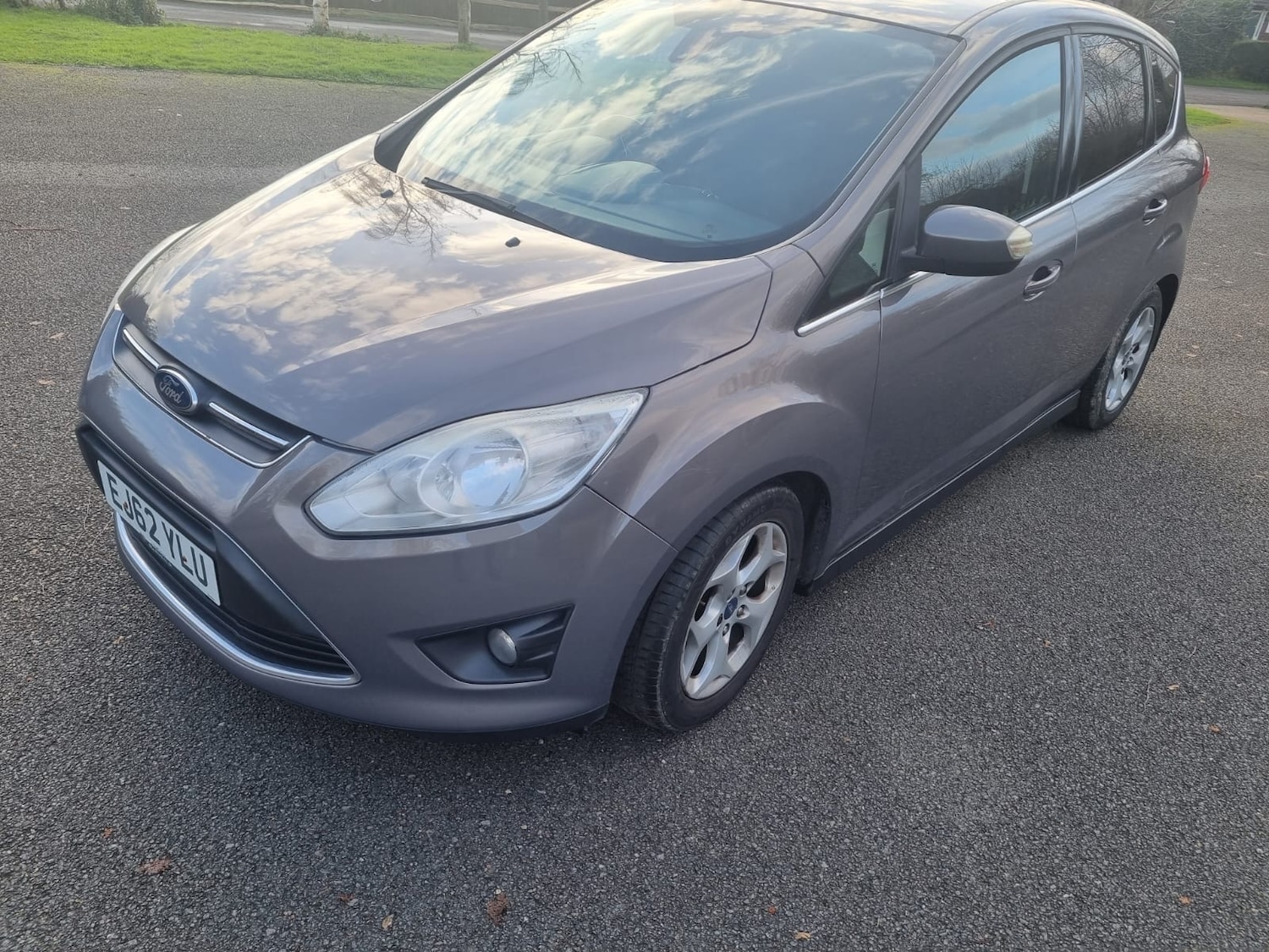 Used Ford C-Max 2012 for sale - 76941128: Photo 4