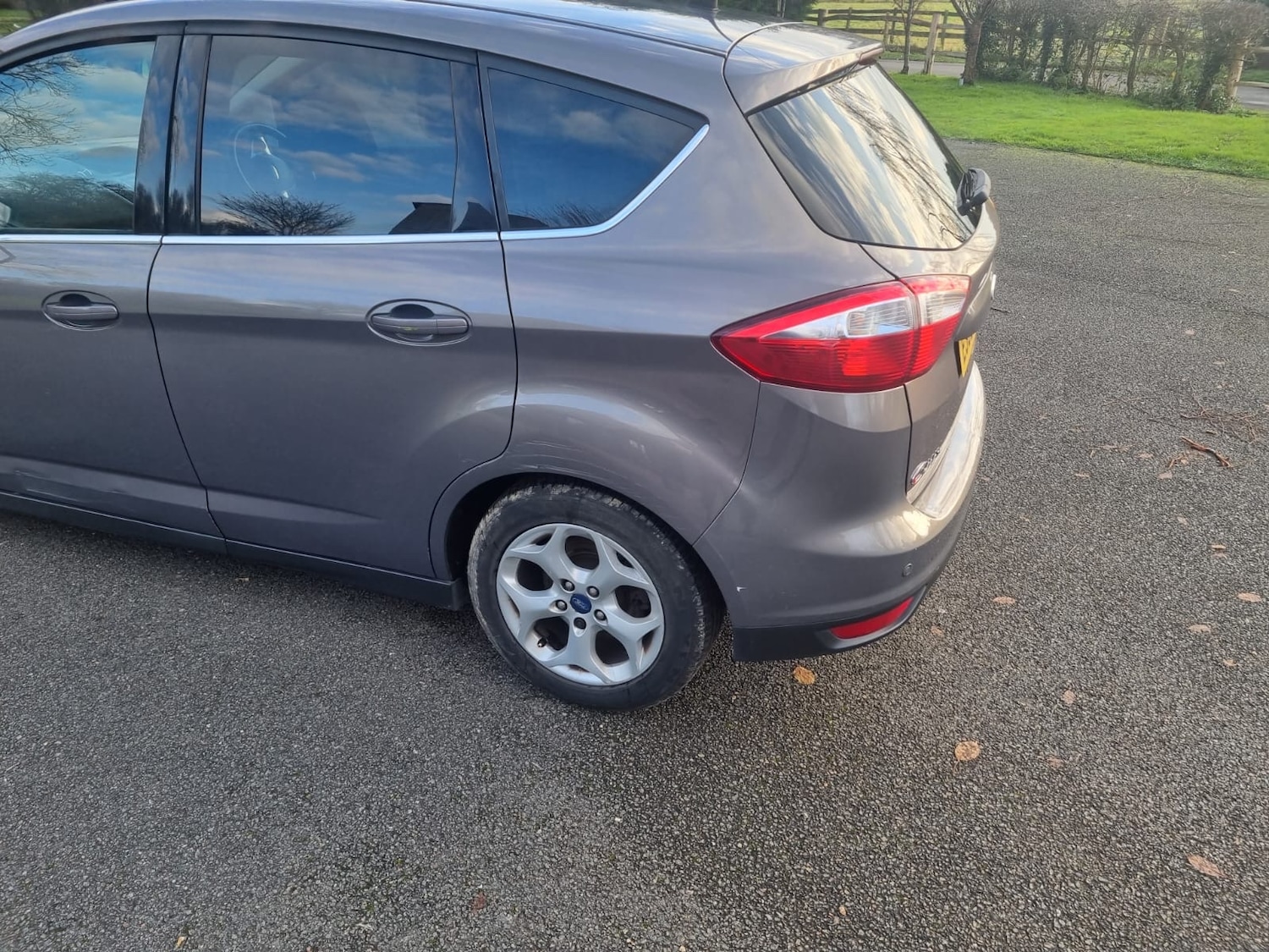 Used Ford C-Max 2012 for sale - 76941128: Photo 8