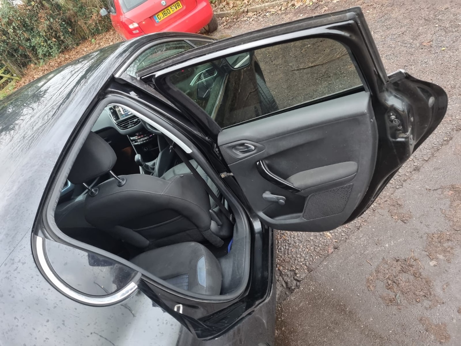 Used Peugeot 208 2012 for sale - 76947520: Photo 9