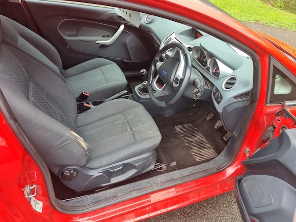 Used Ford Fiesta 2009 for sale - 76017920: Photo 5