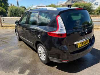 Used Renault Grand Scenic 2016 for sale - 75106097: Photo