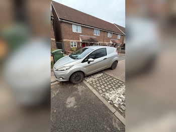 Used Ford Fiesta 2010 for sale - 76748277: Photo