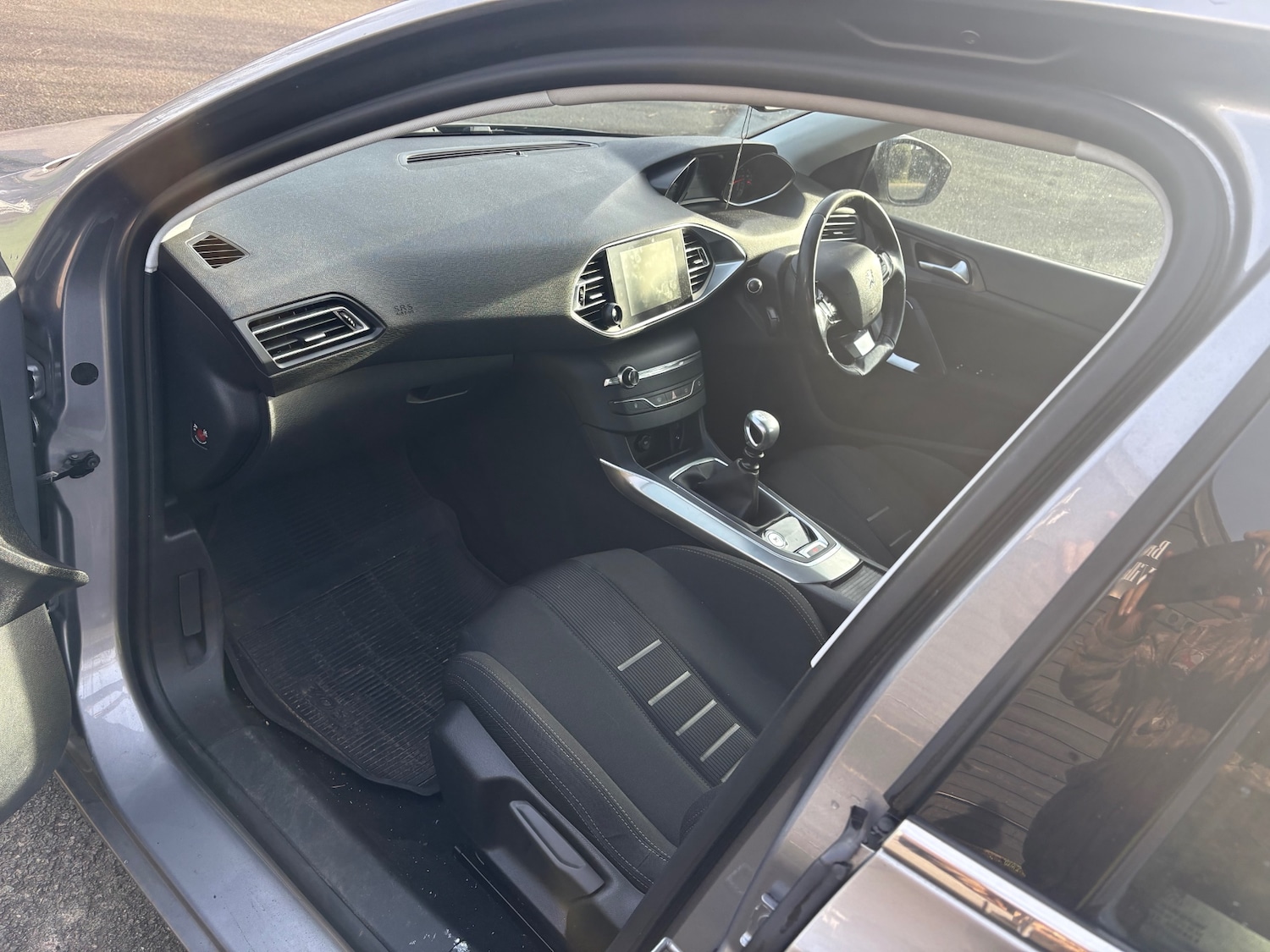 Used Peugeot 308 2013 for sale - 77097055: Photo 9