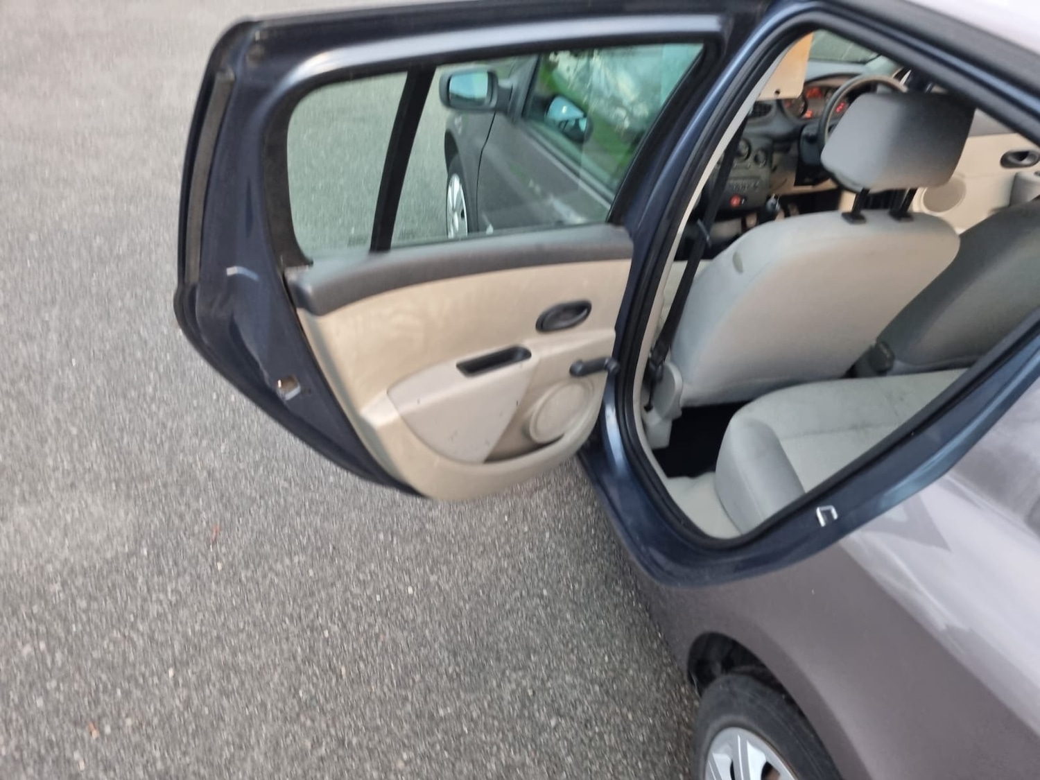 Used Renault Clio 2007 for sale - 76941145: Photo 16