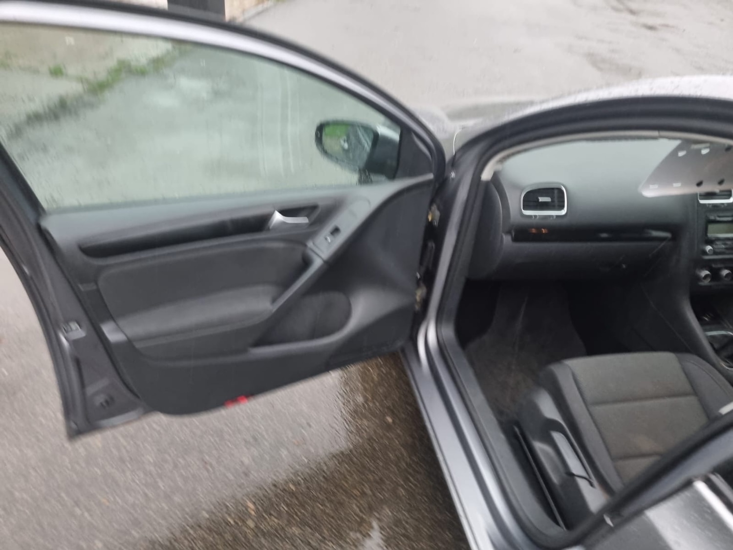 Used Volkswagen Golf 2010 for sale - 77020627: Photo 18