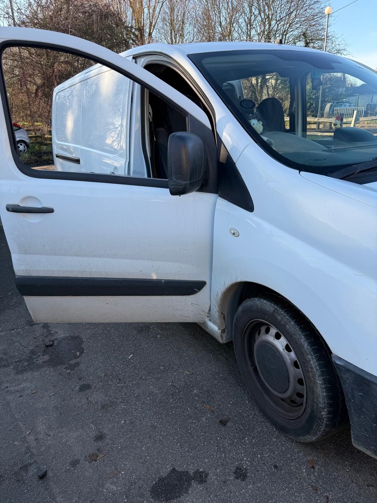 Used Peugeot Expert 2012 for sale - 76935489: Photo 2