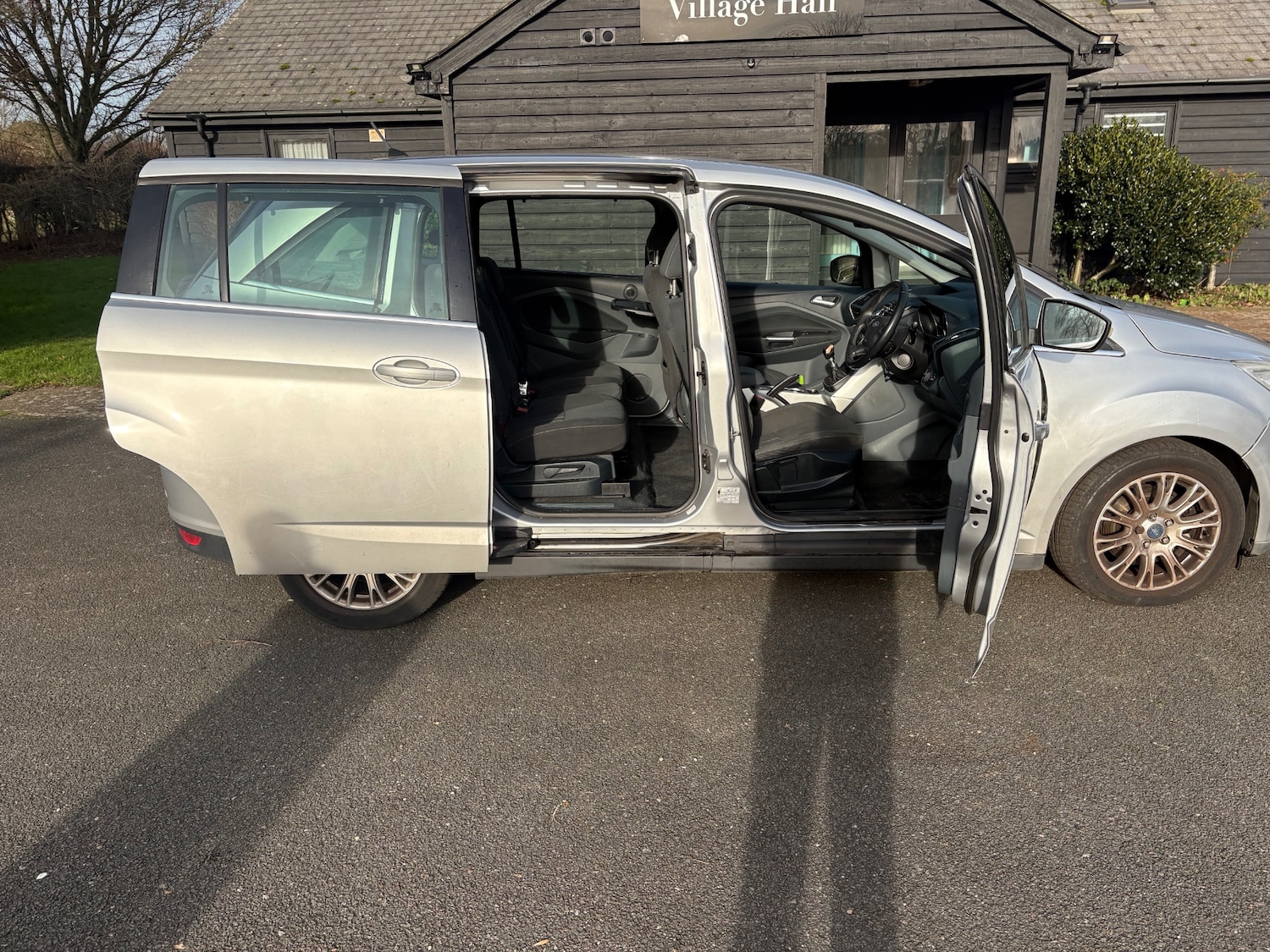 Used Ford Grand C-Max 2011 for sale - 77083486: Photo 8