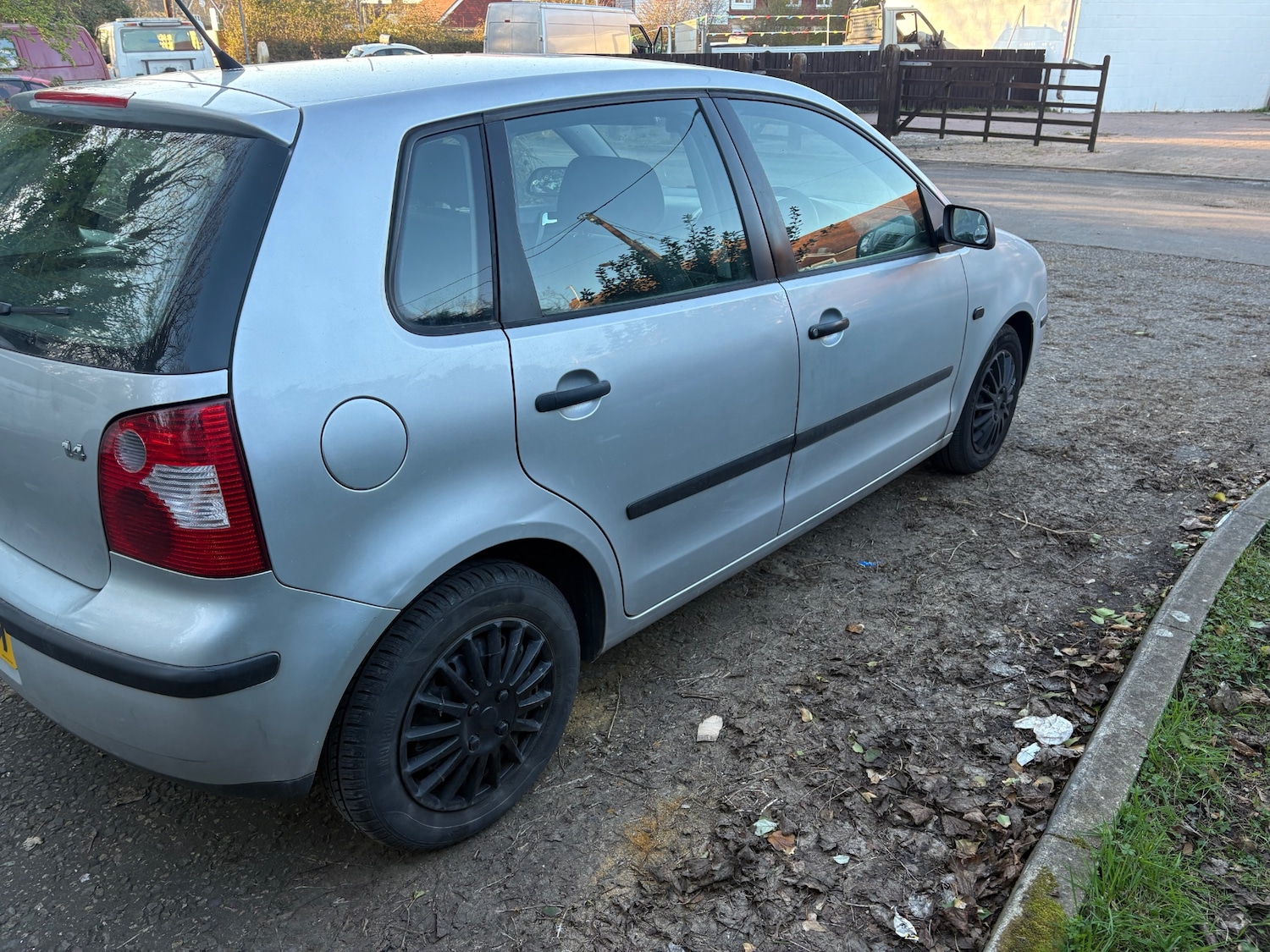 Used Volkswagen Polo 2003 for sale - 78098934: Photo 4