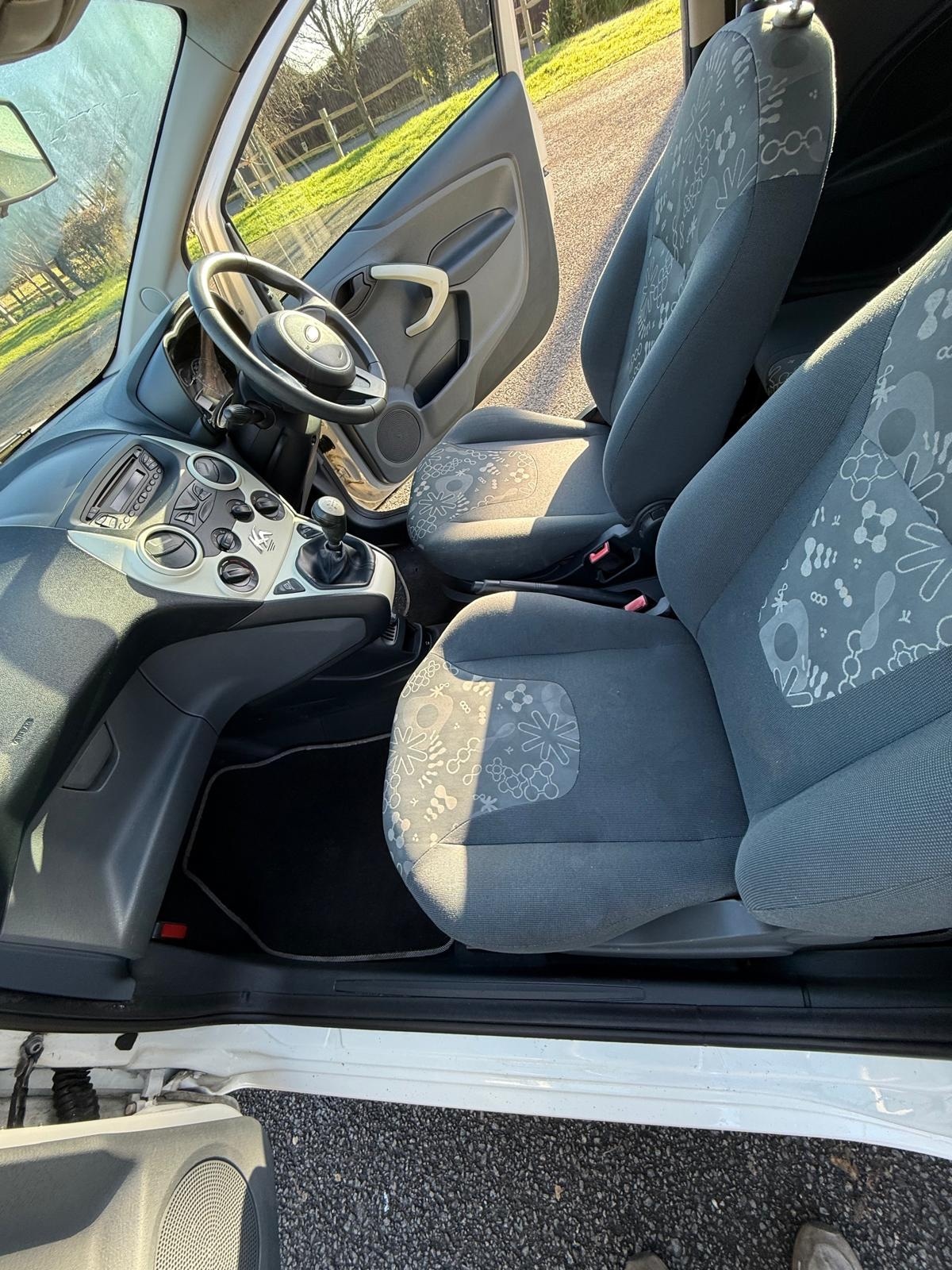 Used Ford Ka 2012 for sale - 76935461: Photo 8