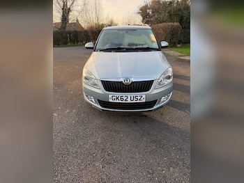 2012 (62) - 1.6 TDI CR 105 Elegance 5dr