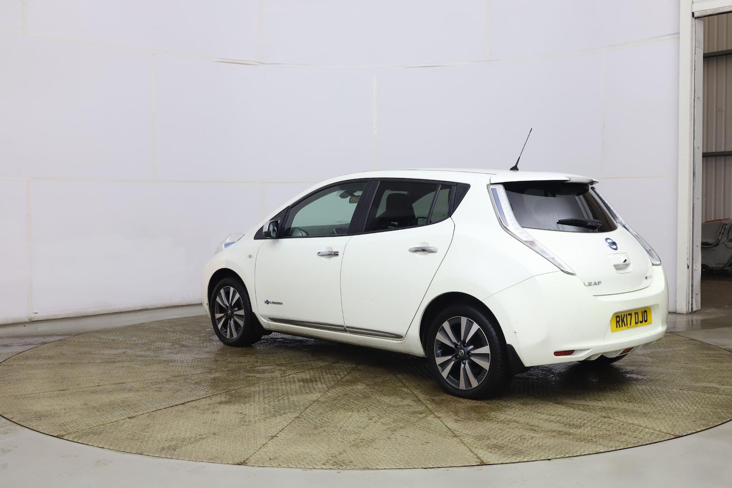 Used Nissan Leaf 2017 for sale - 77838562: Photo 7