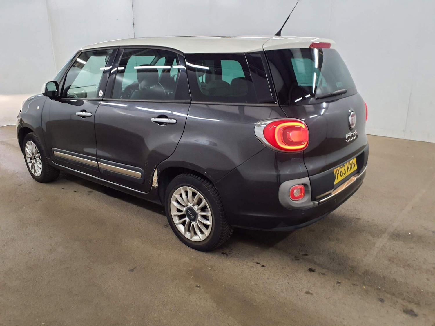 Vehicle 5