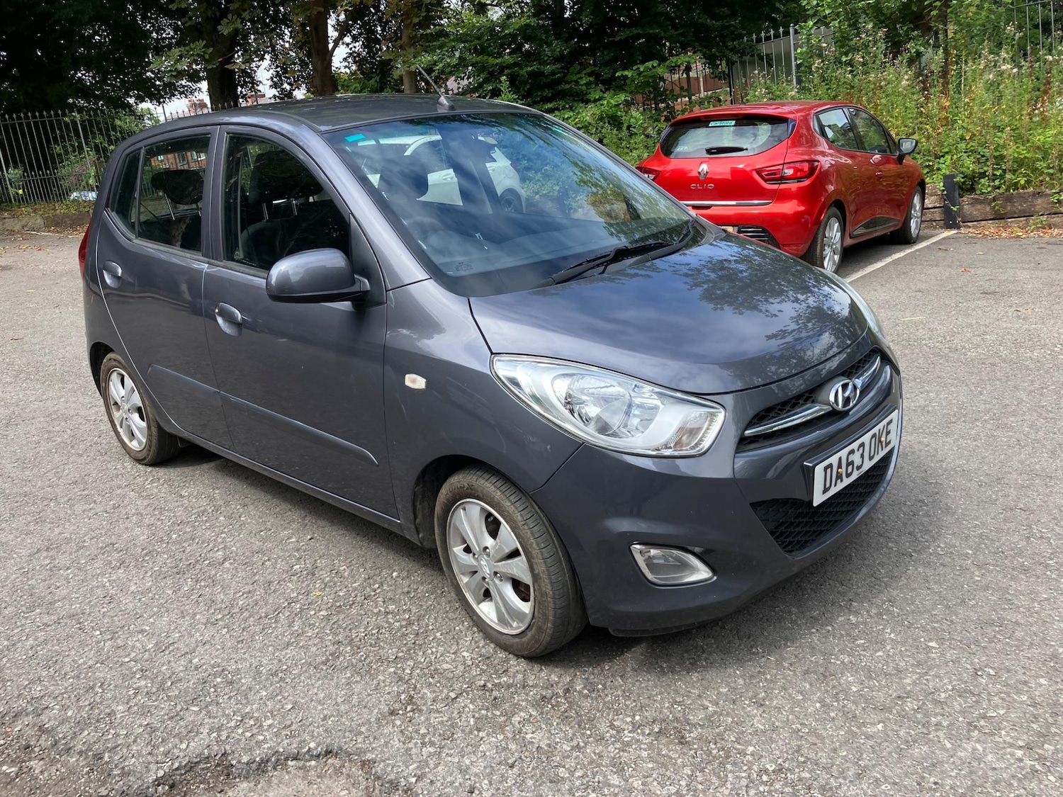 Used Hyundai i10 for sale - 76993683: Photo 2